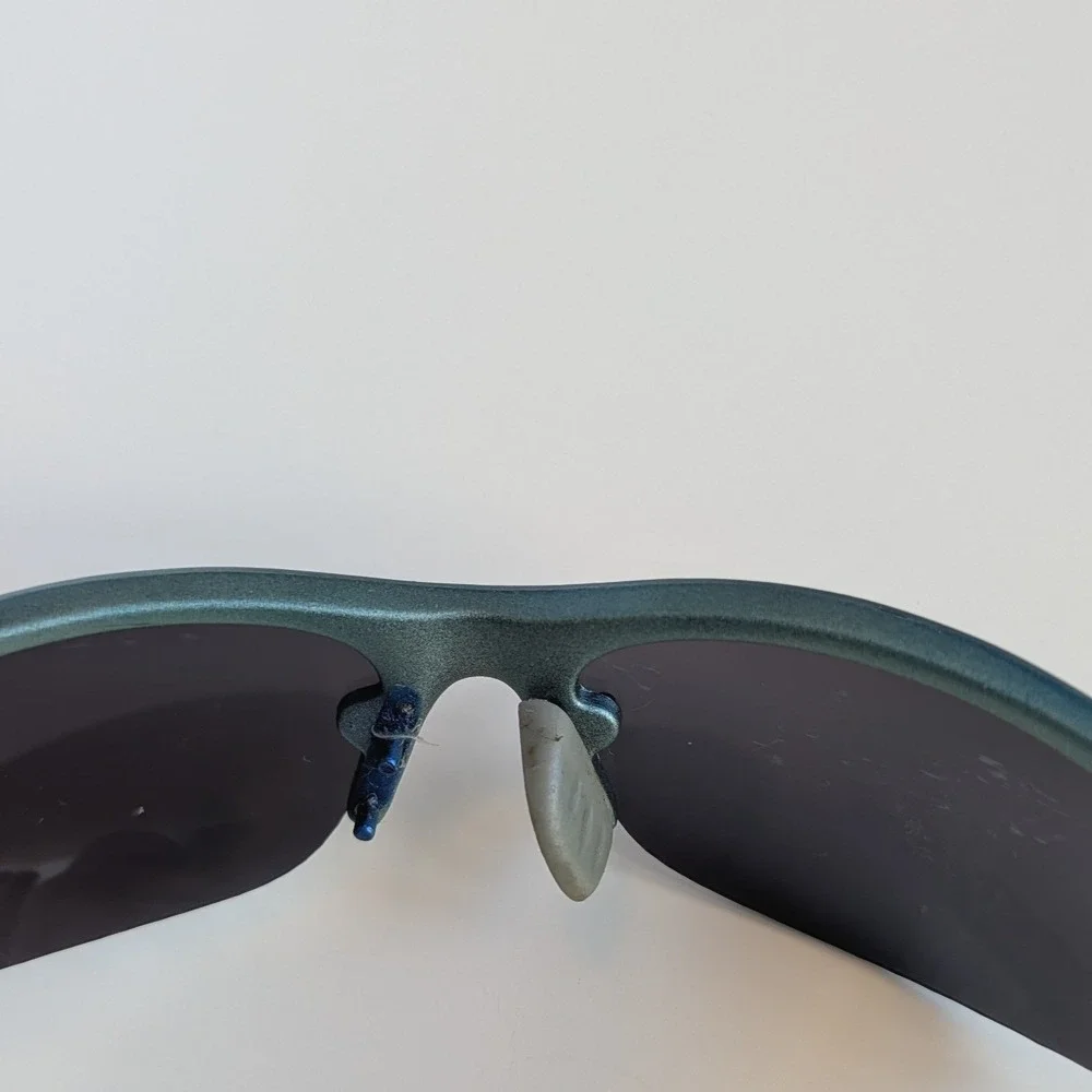 Harley-Davidson‎ Wrap Sunglasses Silvery Blue Metallic Bar & Shield Logo Taiwan